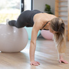 Piłka fitness 65 cm do ćwiczeń pilates i jogi z pompką, gimnastyczna, beżowa