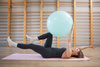 Piłka fitness 65 cm do ćwiczeń pilates i jogi z pompką, gimnastyczna, miętowa