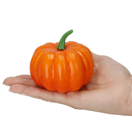 Sztuczna dynia dekoracyjna na Halloween ozdoba jesienna na okno
